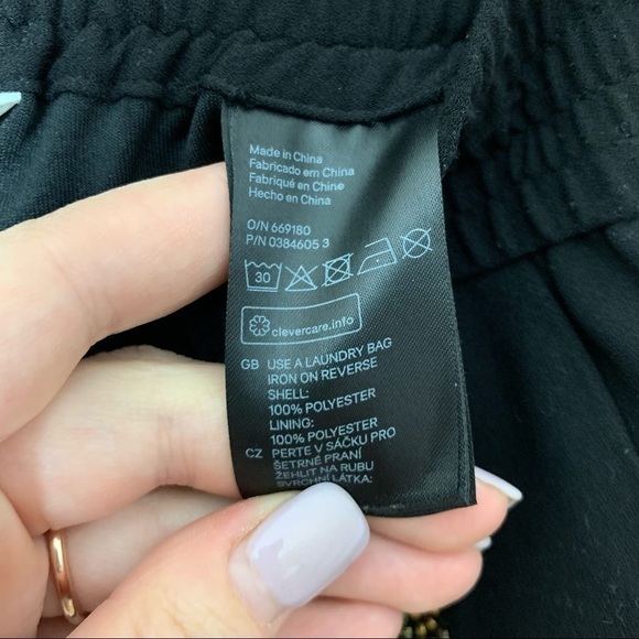 [H&M] Black Elastic Waist Beaded Pineapple Shorts - Picture 6 of 8